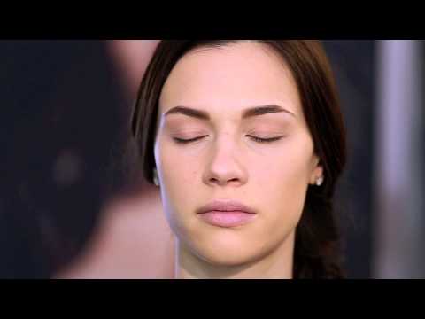 Load video: Expression Eye Shadow Wink (Glitter)